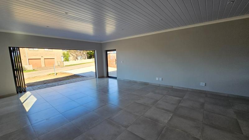 3 Bedroom Property for Sale in Dana Bay Western Cape